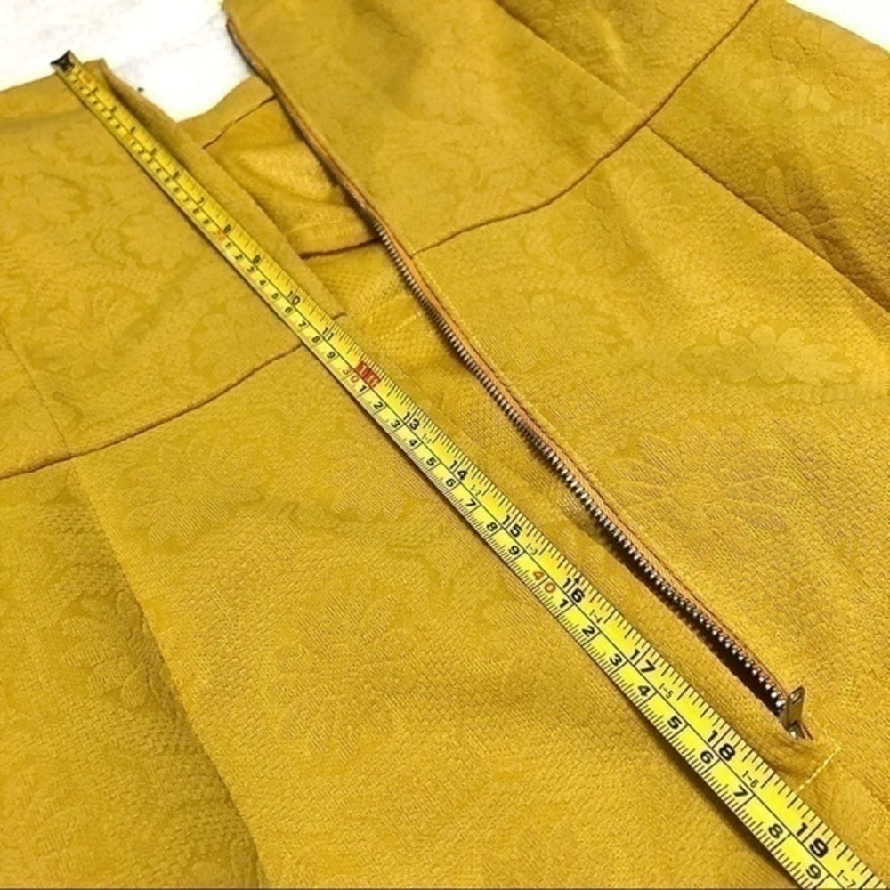Vintage handmade 60s embossed floral mustard yellow dress and hat medium - Picture 8 of 15